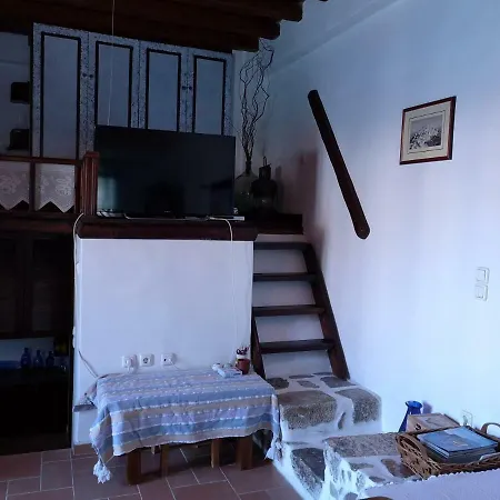 Glaros * Pera Gyalos